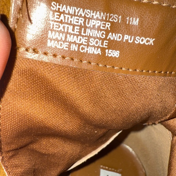 Steve Madden Brown Tan Heeled Boots with Chunky Heel - Picture 8 of 9